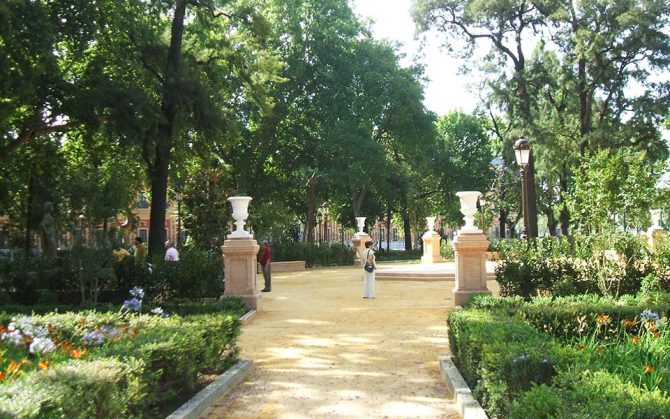Jardines del Valle - Ronda Capuchinos - Sevilla Centro