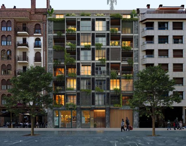 bnn_zabaleta_01 FACHADA 01_ANTENA_cut_1000