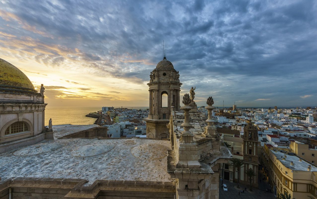 visitar-cadiz-en-noviembre-free-walking-tour-en-cadiz-1920x1080
